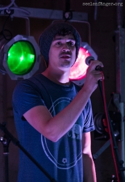 Screaming Stereo